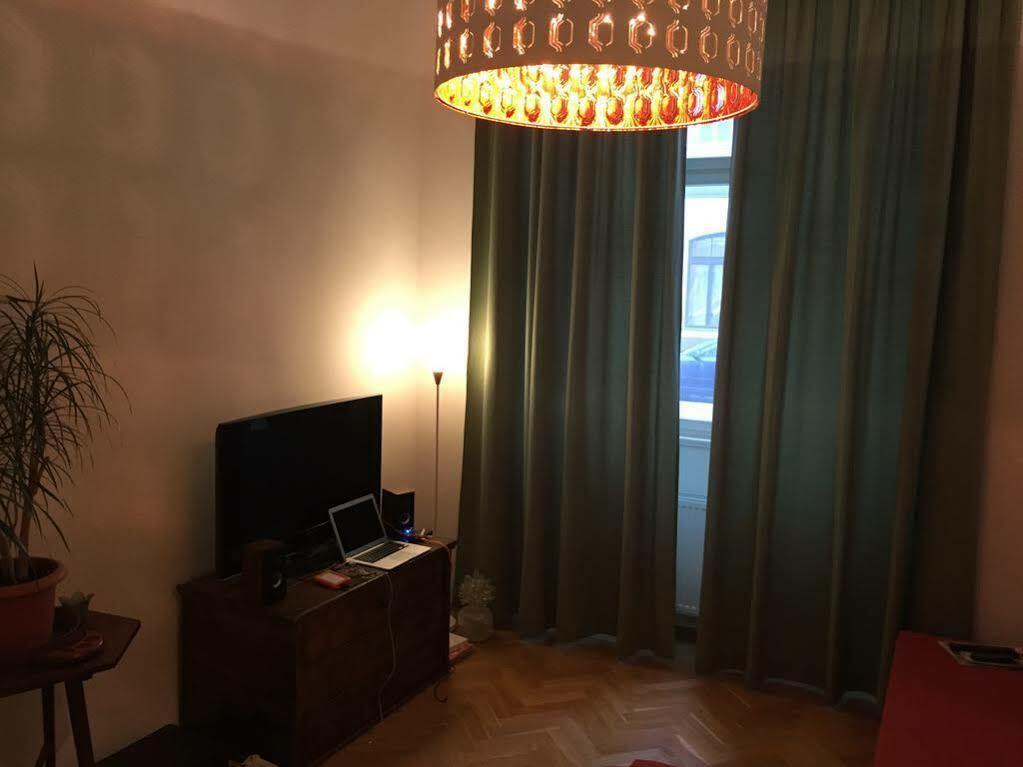 Victoria Design Stays - Apartment Slavojova Praga Esterno foto